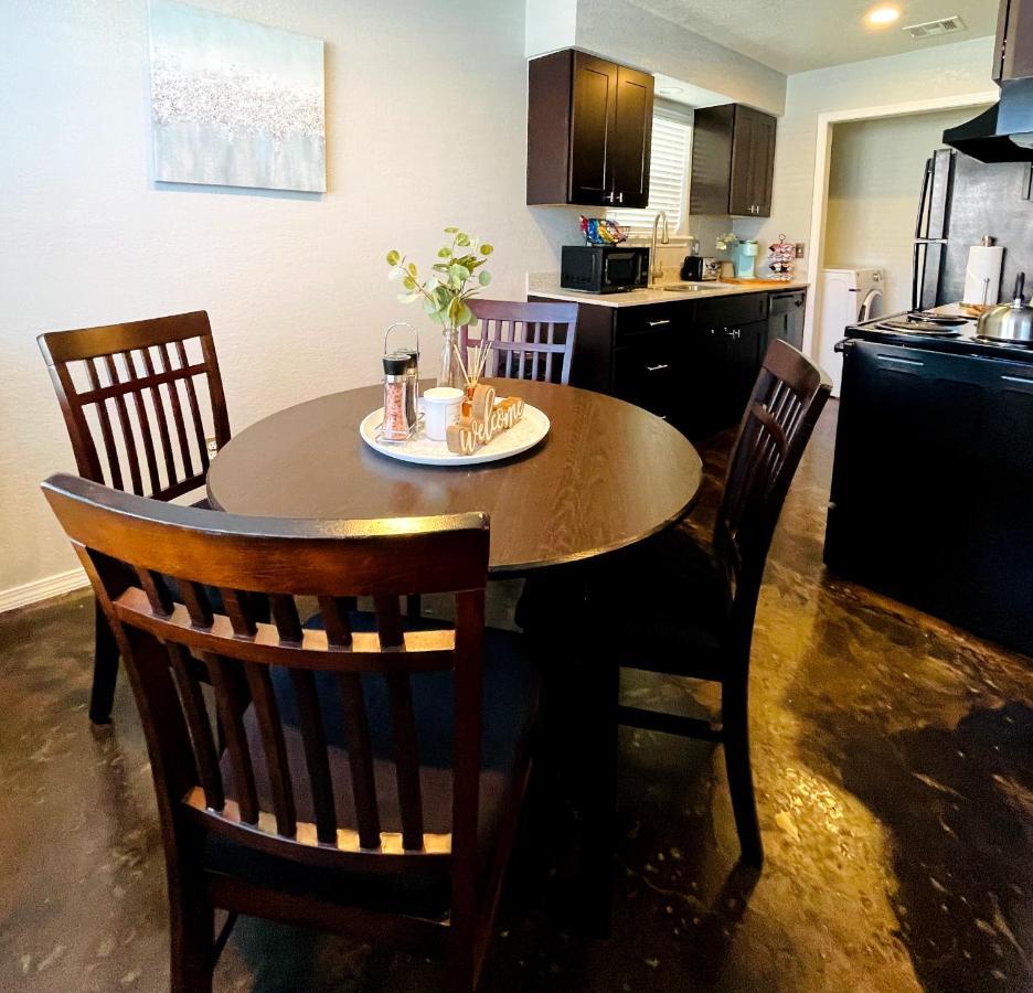 אוקלהומה סיטי Evie'S Campus-Close 2 Bedroom Luxury מראה חיצוני תמונה